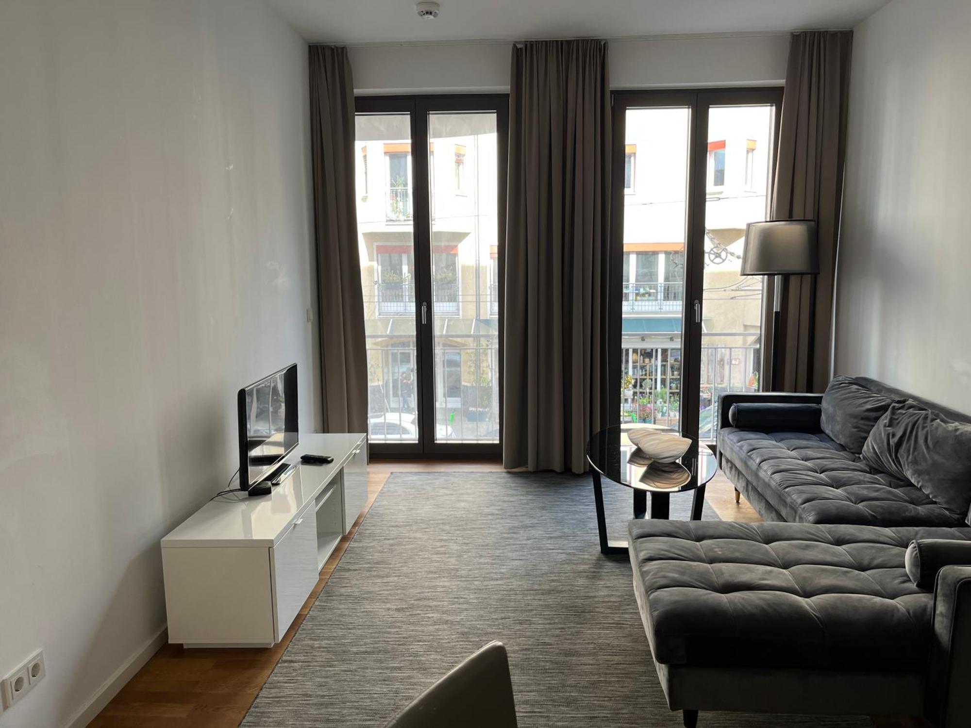 Modern Apartment In Mitte Berlim Exterior foto